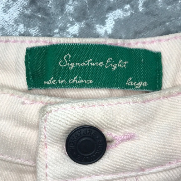 Signature8 Destroyed Jeans - Picture 2 of 5